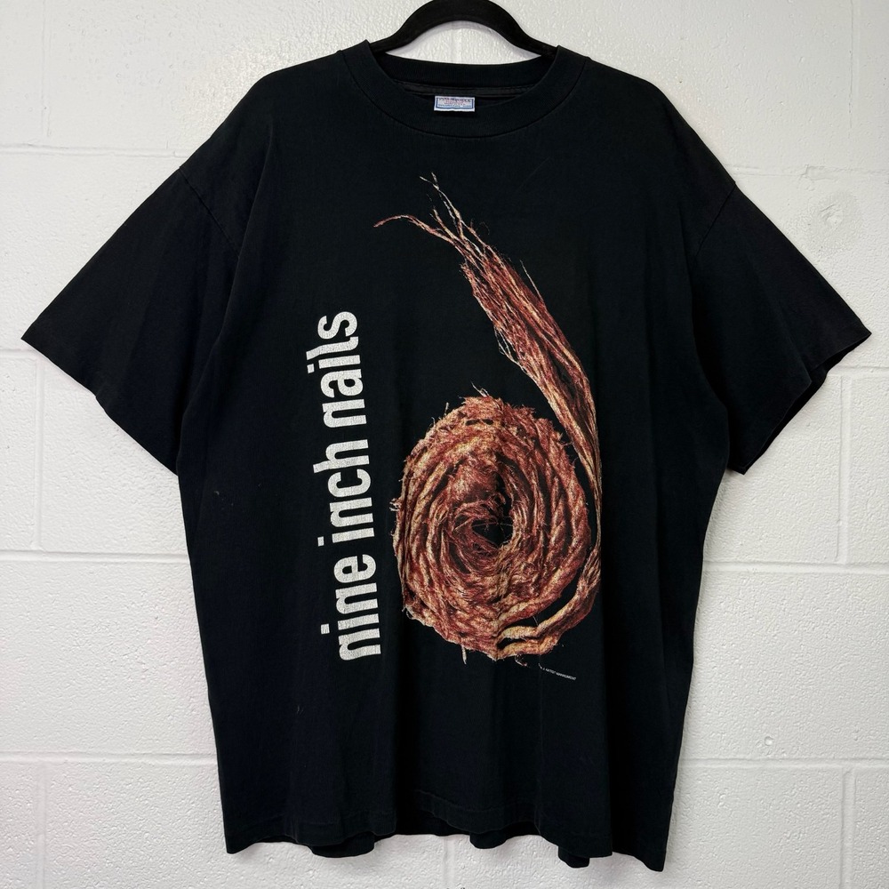Vintage Nine Inch Nails 1995 Further Down the Spiral Graphic T-Shirt Rope 25x31